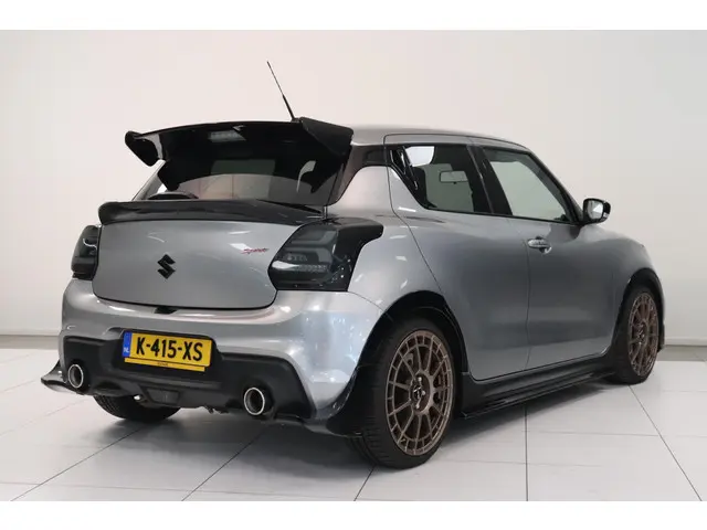 Suzuki Swift 1.4 Sport Smart Hybrid 2021 Benzine 2