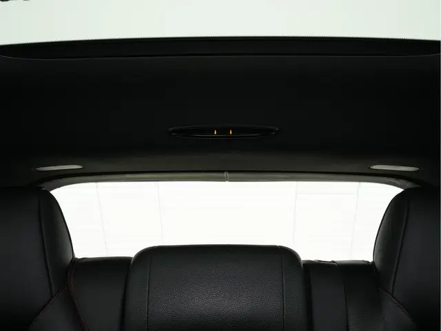 Mercedes-Benz GLA 45 AMG 4-Matic 2015 Benzine 17