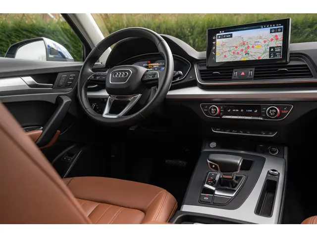 Audi Q5 50 TFSI e 2021 Hybride Benzine 9
