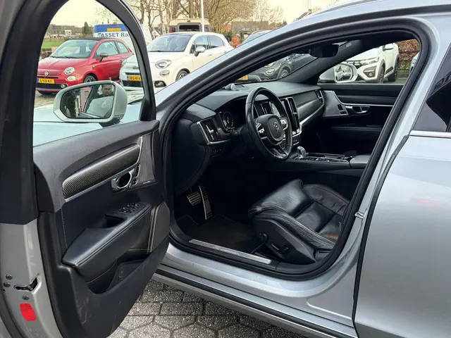 Volvo V90 2.0 T8 AWD R-Design 2018 Hybride Benzine 16