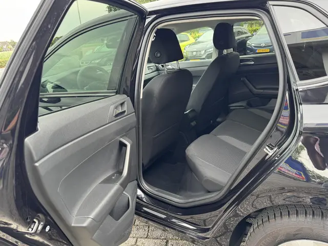 Volkswagen Polo 1.0 TSI Life Business 2023 Benzine 16