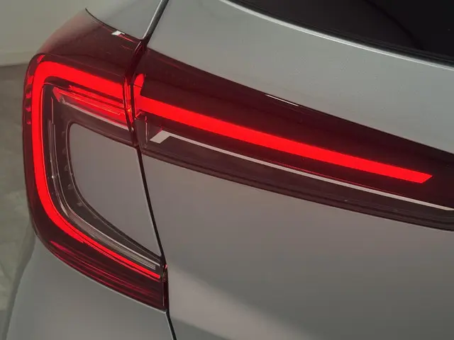 Renault Captur 1.0 TCe 100 Intens 2020 Benzine 33