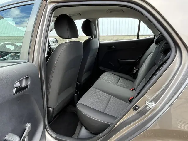 Kia Picanto 1.0 CVVT PlusLine 2019 Benzine 16