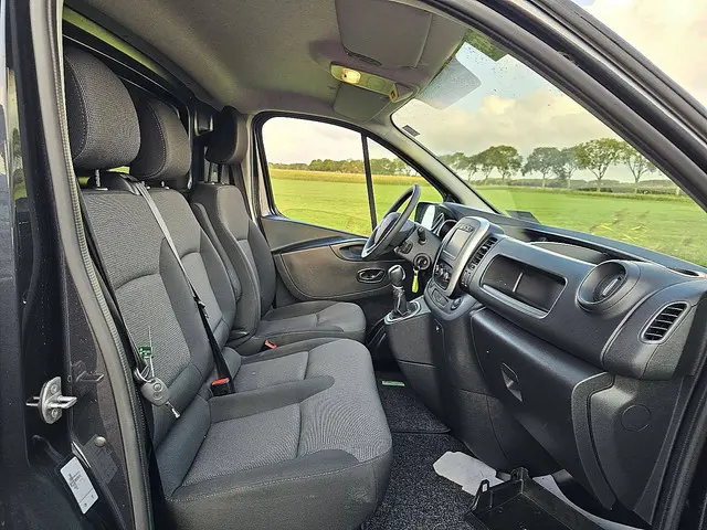 Renault Trafic 2.0 DCI 2021 Diesel 7