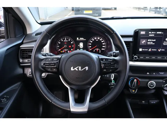 Kia Stonic 1.0 DynamicLine 2022 Hybride Benzine 21