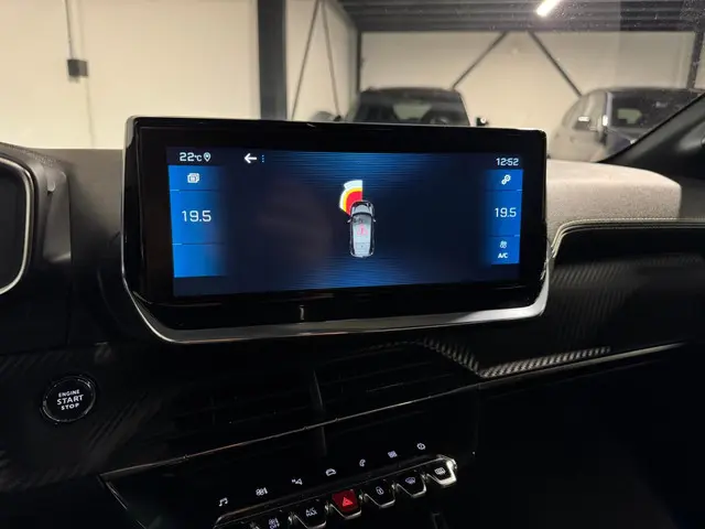 Peugeot 208 1.2 PureTech GT-Line CAM VOL' 2020 Benzine 20