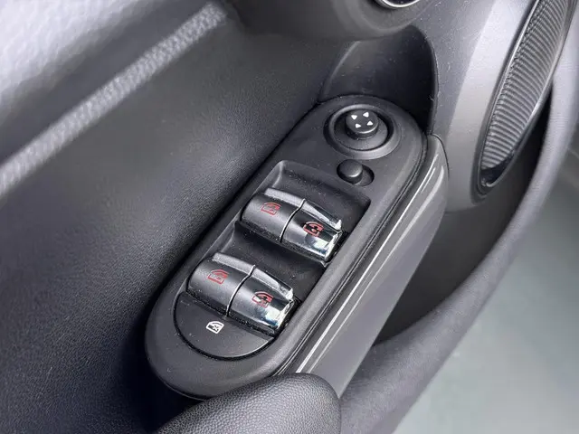 MINI Cooper Mini 1.5 Pepper 2019 Benzine 16