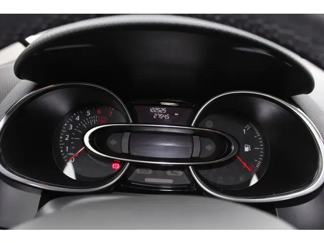 Renault Clio 0.9 TCe Limited 90 pk 2017 Benzine 16