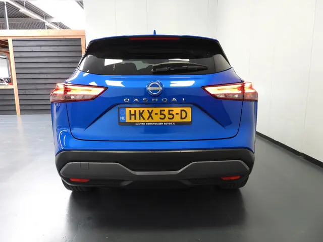 Nissan QASHQAI 1.3 MHEV N-Connecta Design 2023 Benzine 31