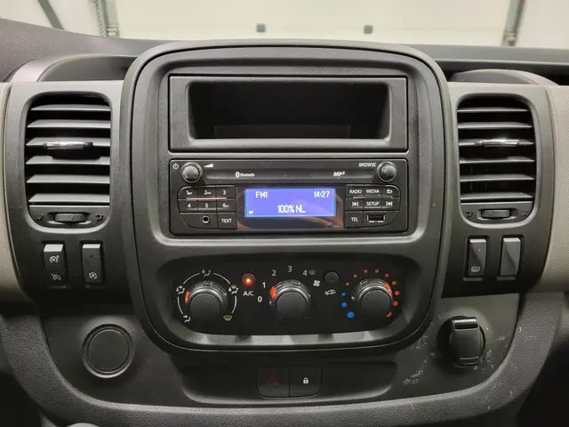 Renault Trafic 1.6dCi L2/H1 Euro 6! 2018 Diesel 10