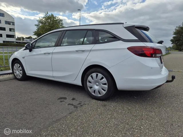 Opel Astra Sports Tourer 1.0 Edition 2016 Benzine 4