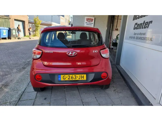 Hyundai i10 1.0i Comfort 2020 Benzine 6