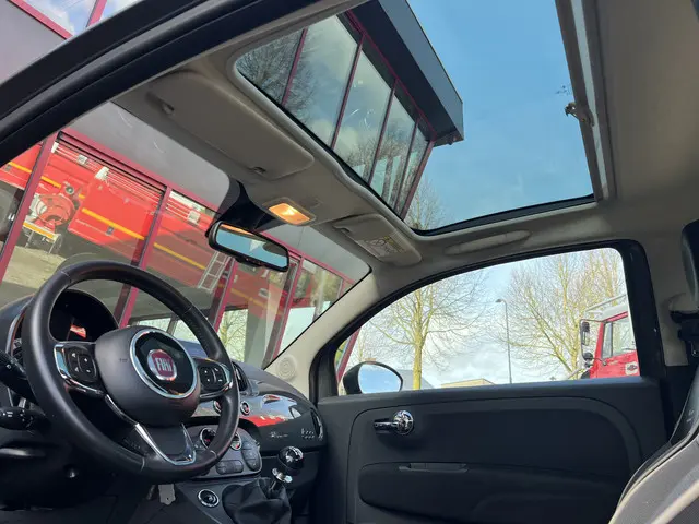 Fiat 500 0.9 TwinAir Turbo Lounge 2017 Benzine 10