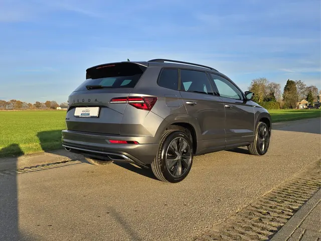 Škoda Karoq 1.5 TSI ACT Sportline Business 2024 Benzine 8