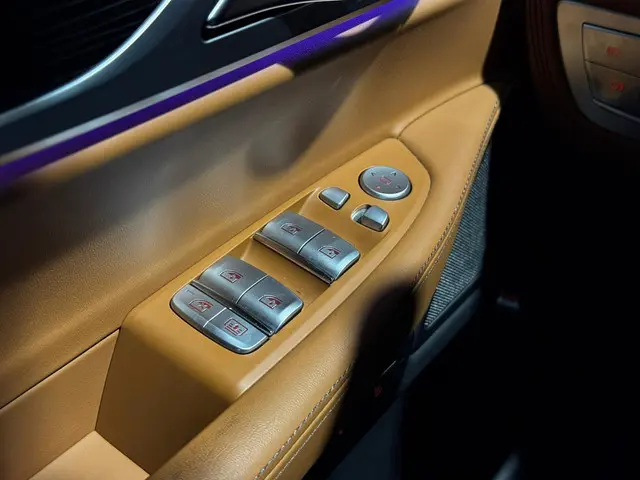 BMW 7 Serie 750i xDrive 2017 Benzine 27