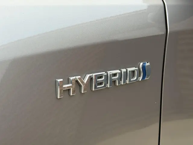 Toyota Auris 1.8 Hybrid Aspiration 2013 Hybride Benzine 38