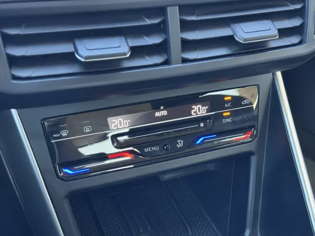 Volkswagen Polo 1.0 TSI DSG Life Edition 2025 Benzine 21