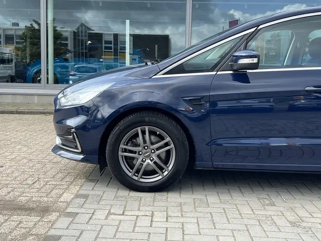 Ford S-Max 2.5 FHEV Titanium 2022 Hybride Benzine 11