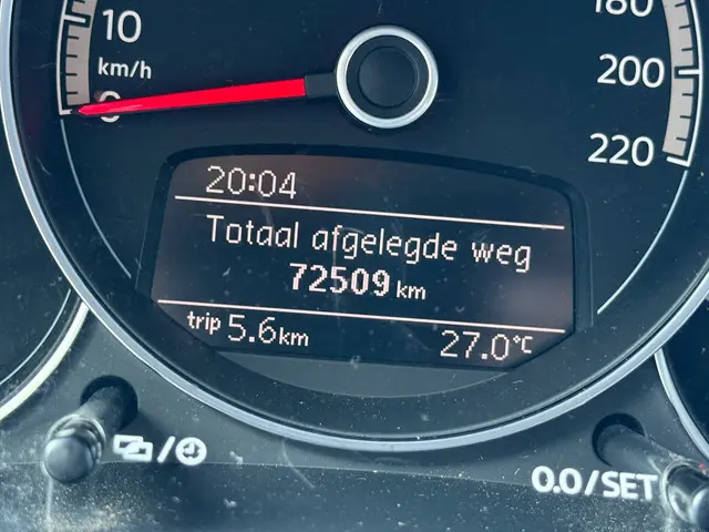 Volkswagen up! 1.0 2021 Benzine 2