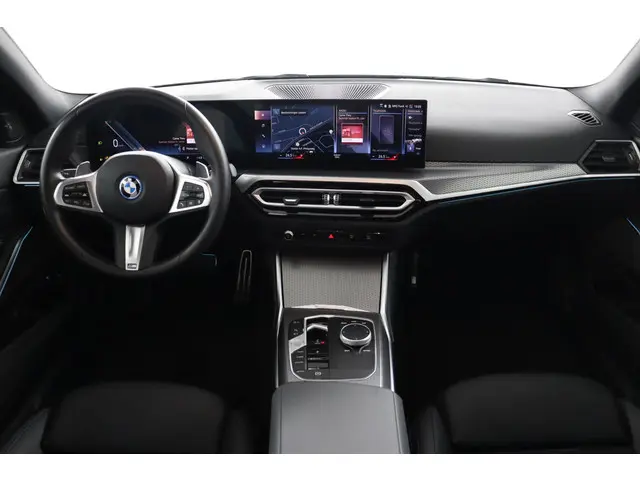 BMW 3 Serie 320e 2024 Hybride Benzine 4