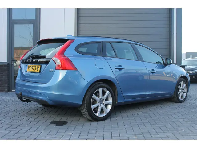 Volvo V60 2.0 D3 Ocean Race 2016 Diesel 3
