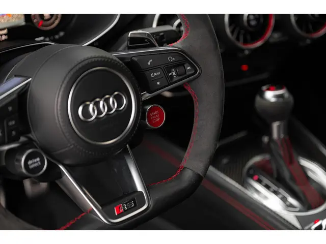 Audi TT RS 2.5 TFSI quattro 2016 Benzine 13