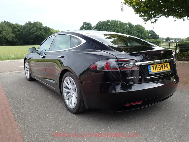 Tesla Model S 75D 2018 Elektrisch 6