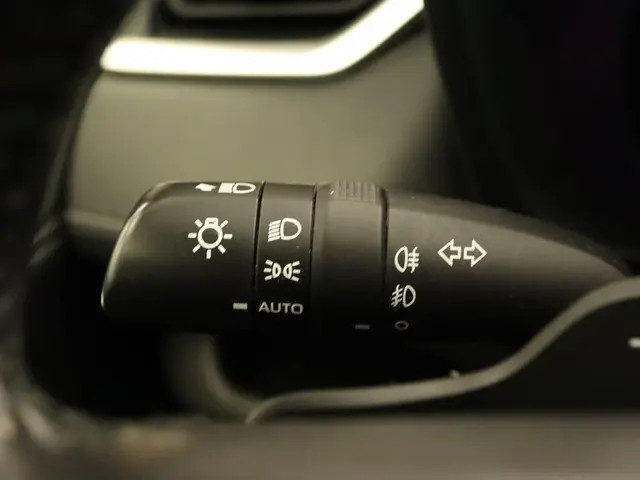 Toyota RAV4 2.5 Hybrid Dynamic 2021 Hybride Benzine 23