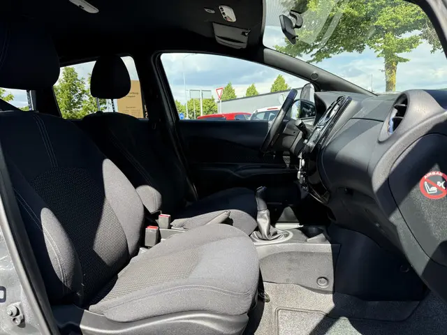 Nissan Note 1.2 Black Edition 2016 Benzine 7