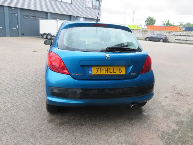 Peugeot 207 1.4 VTi Look 174167 km nap 2009 Benzine 5