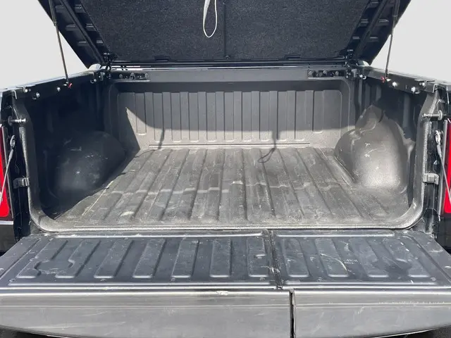 Dodge Ram 1500 5.7 V8 4x4 Crew Cab Limited 2023 LPG/Gas 28