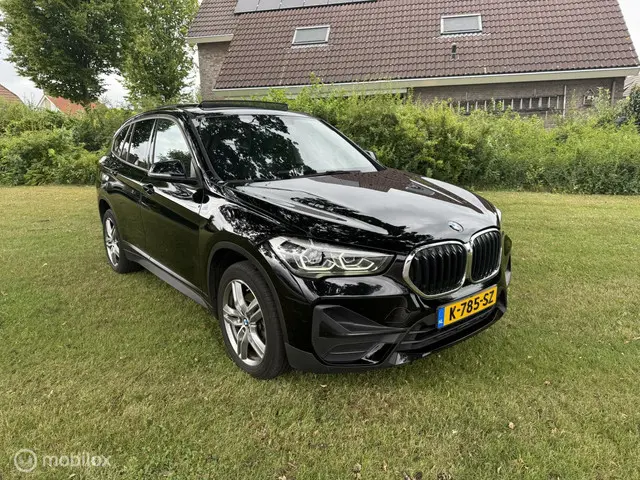 BMW X1 sDrive18i High Executive 2019 Benzine 4