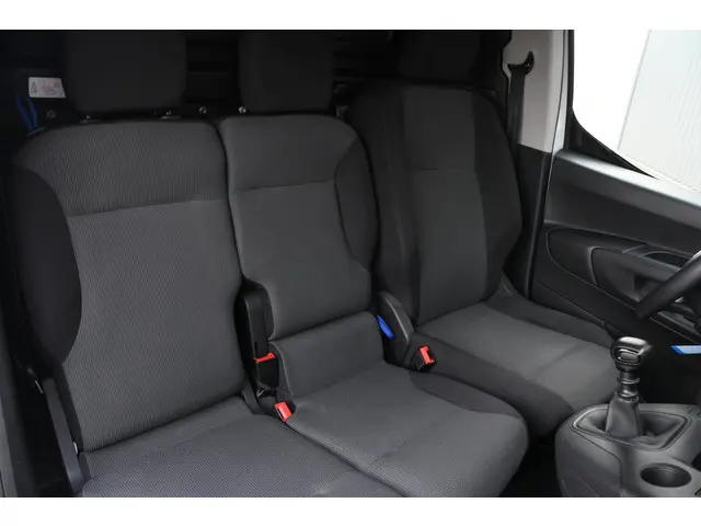 Citroën Berlingo 1.2 PureTech Club 2020 Benzine 17
