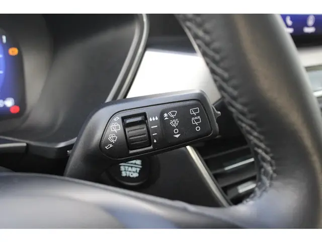 Ford Kuga 1.5 EcoBoost Titanium X 2021 Benzine 23