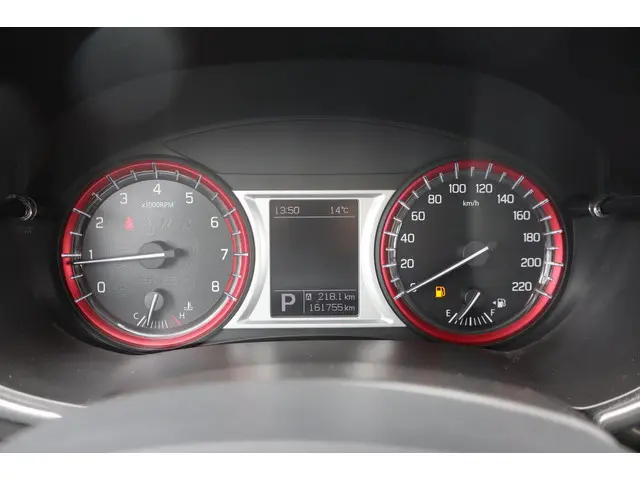 Suzuki Vitara 1.4 S, Automaat, Trekhaak. 2017 Benzine