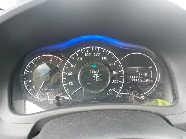 Nissan Note 1.2 Connect Edition / AUTO RIJDT GOED 2014 Benzine 4