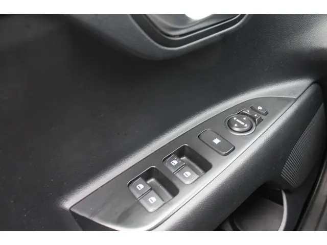 Kia Stonic 1.0 T-GDi MHEV Dynamic+Line 2023 Benzine 20