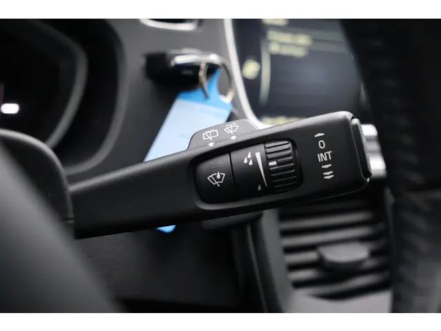 Volvo V40 2.0 D2 Summum Business 2015 Diesel 23