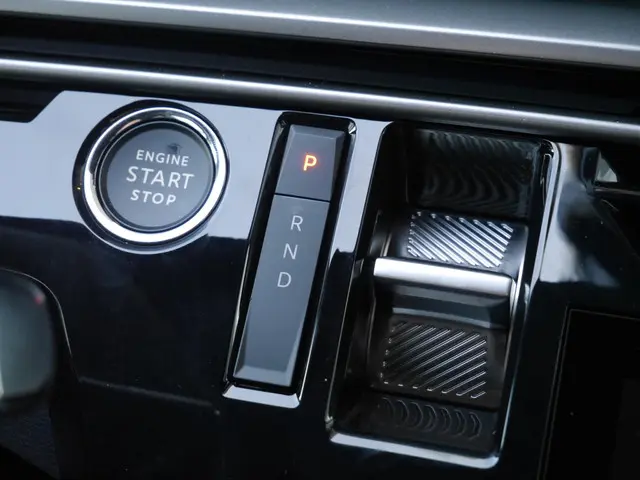 Peugeot e-3008 Allure 73 kWh 2025 Elektrisch 20