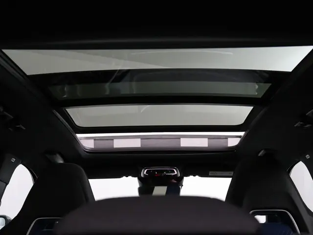 Lynk & Co 01 1.5 2023 Hybride Benzine 9