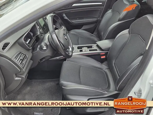 Renault Mégane Estate 1.3 TCe Bose 2019 Benzine 32