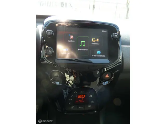 Peugeot 108 1.0 e-VTi Allure TOP! / Cabrio 2019 Benzine 7