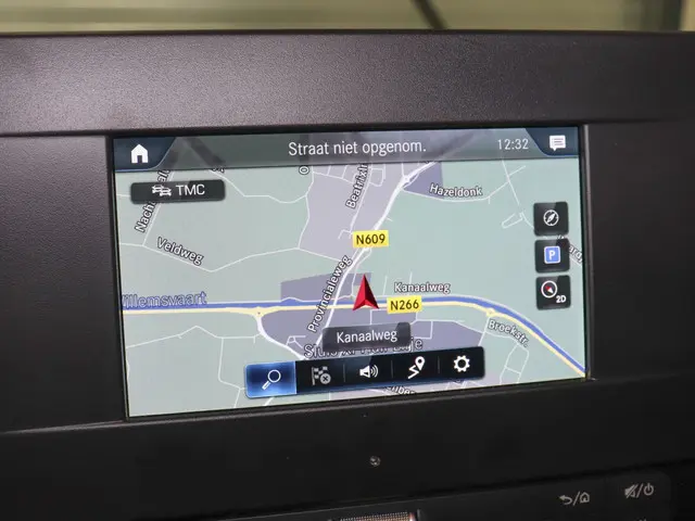 Mercedes-Benz Sprinter 315 1.9 CDI L2H2 2024 Diesel 29