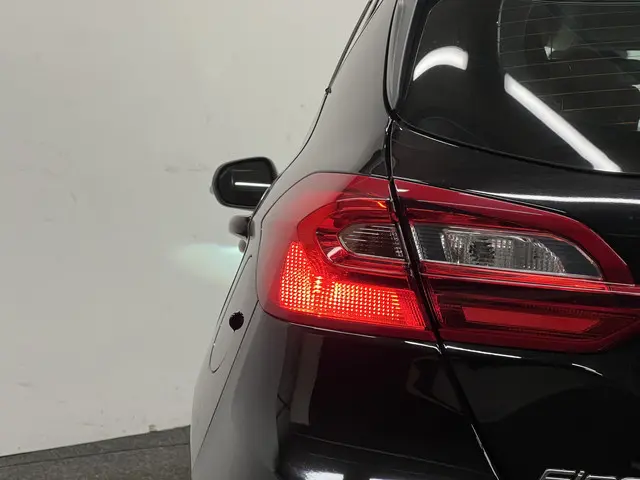 Ford Fiesta 125pk 1.0 EcoBoost Titanium 2021 Benzine 10