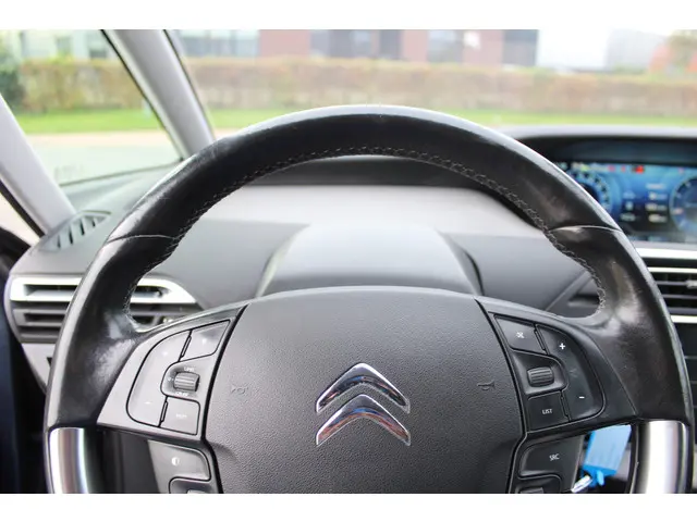 Citroën C4 Picasso 1.6 THP Intensive 2013 Benzine 17