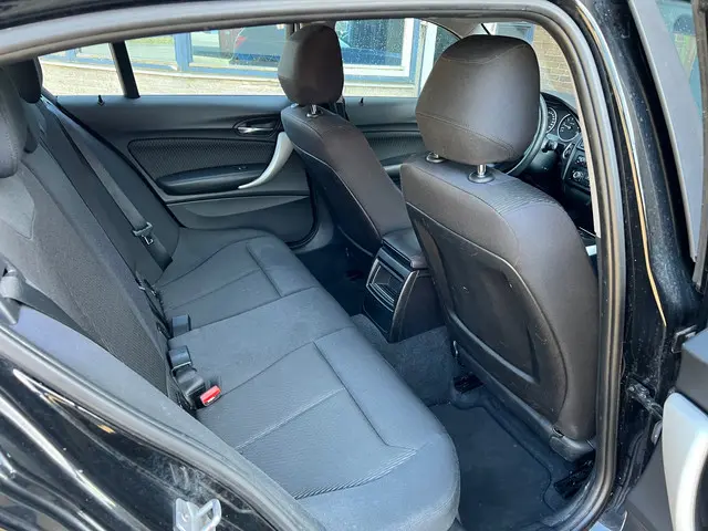 BMW 1 Serie 114i Business+ | Airco + 5-Drs | 2013 Benzine 8