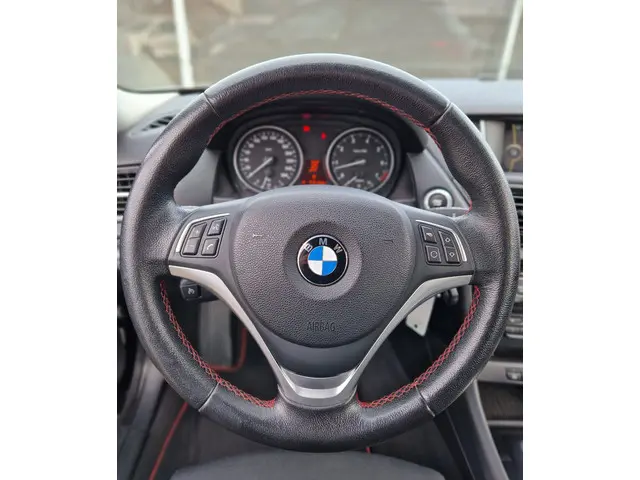 BMW X1 SDrive20i Executive Sport*Navi*Pdc* 2013 Benzine 19
