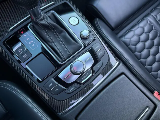 Audi RS6 Avant 4.0 TFSI RS 6 / Full options! 2014 Benzine 63