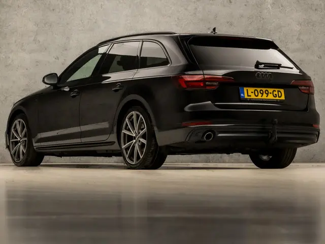 Audi A4 Avant 2.0 TDI S-Line Sport 2017 Diesel 3