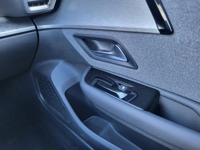 Citroën C5 X 1.2 PureTech Feel AUTOMAAT 2023 Benzine 21